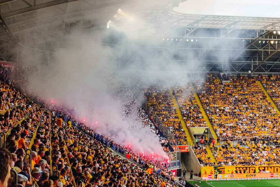 SG Dynamo Dresden – 1. FC Magdeburg – Bild 15