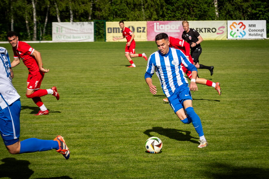 FK Ostrov – FC Slavia Karlovy Vary – Bild 32