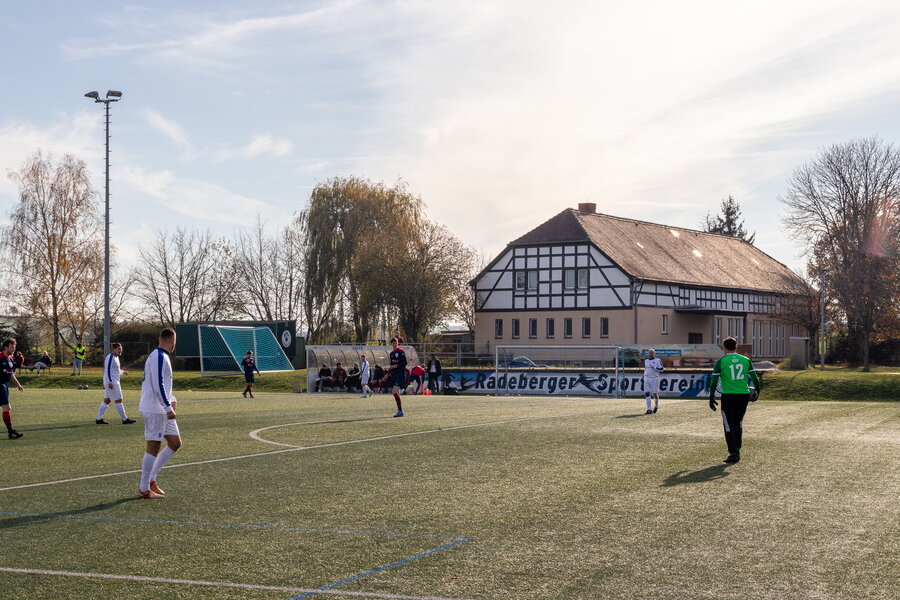 Radeberger SV II – SF 01 Dresden-Nord – Bild 2