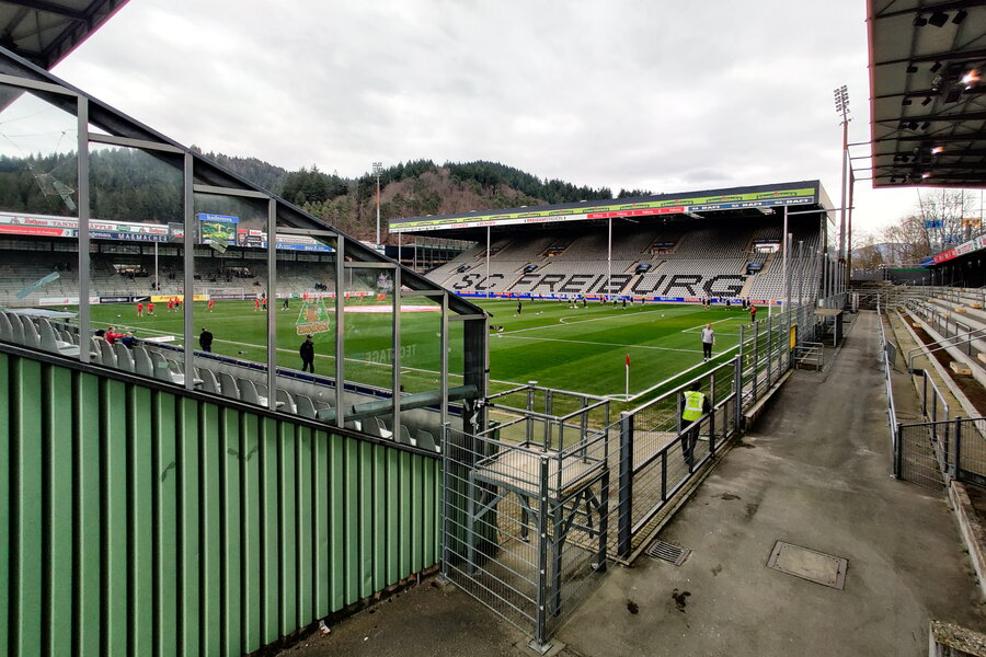 SC Freiburg II – Eintracht Frankfurt II – Bild 2