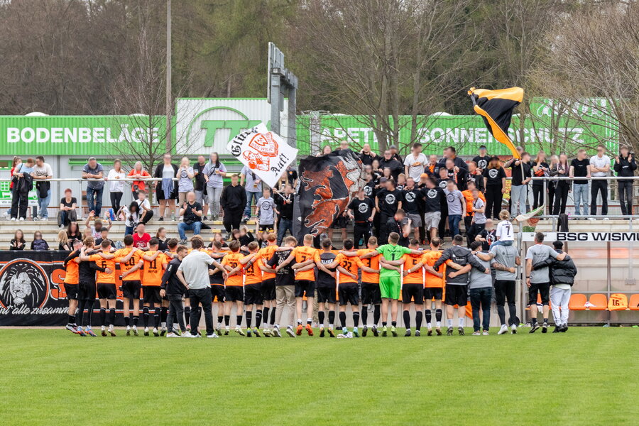 BSG Wismut Gera – FC Thüringen Weida – Bild 10