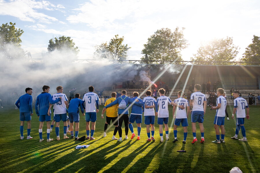 FK Ostrov – FC Slavia Karlovy Vary – Bild 27
