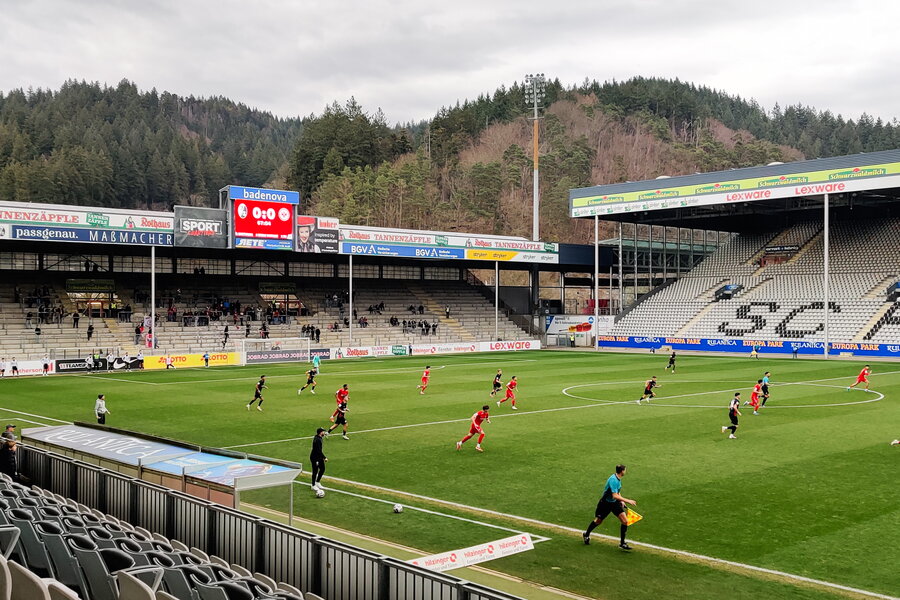 SC Freiburg II – Eintracht Frankfurt II – Bild 10