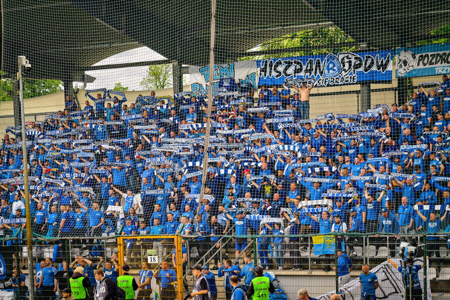 Miedź Legnica – Ruch Chorzów – Bild 51