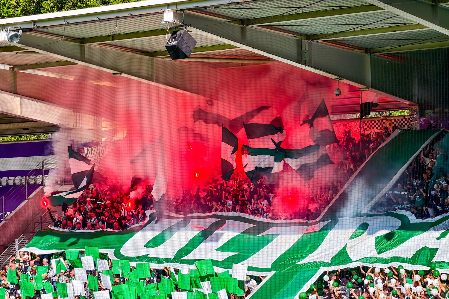 FC Erzgebirge Aue – BSG Chemie Leipzig – Bild 9