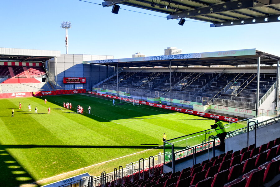 1. FSV Mainz 05 II – FC 08 Villingen – Bild 10