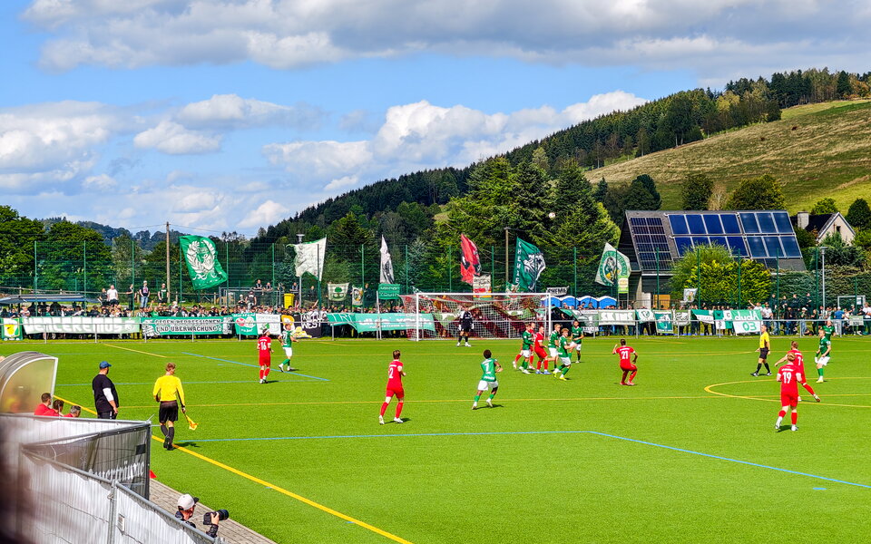 SV Neudorf – BSG Chemie Leipzig
