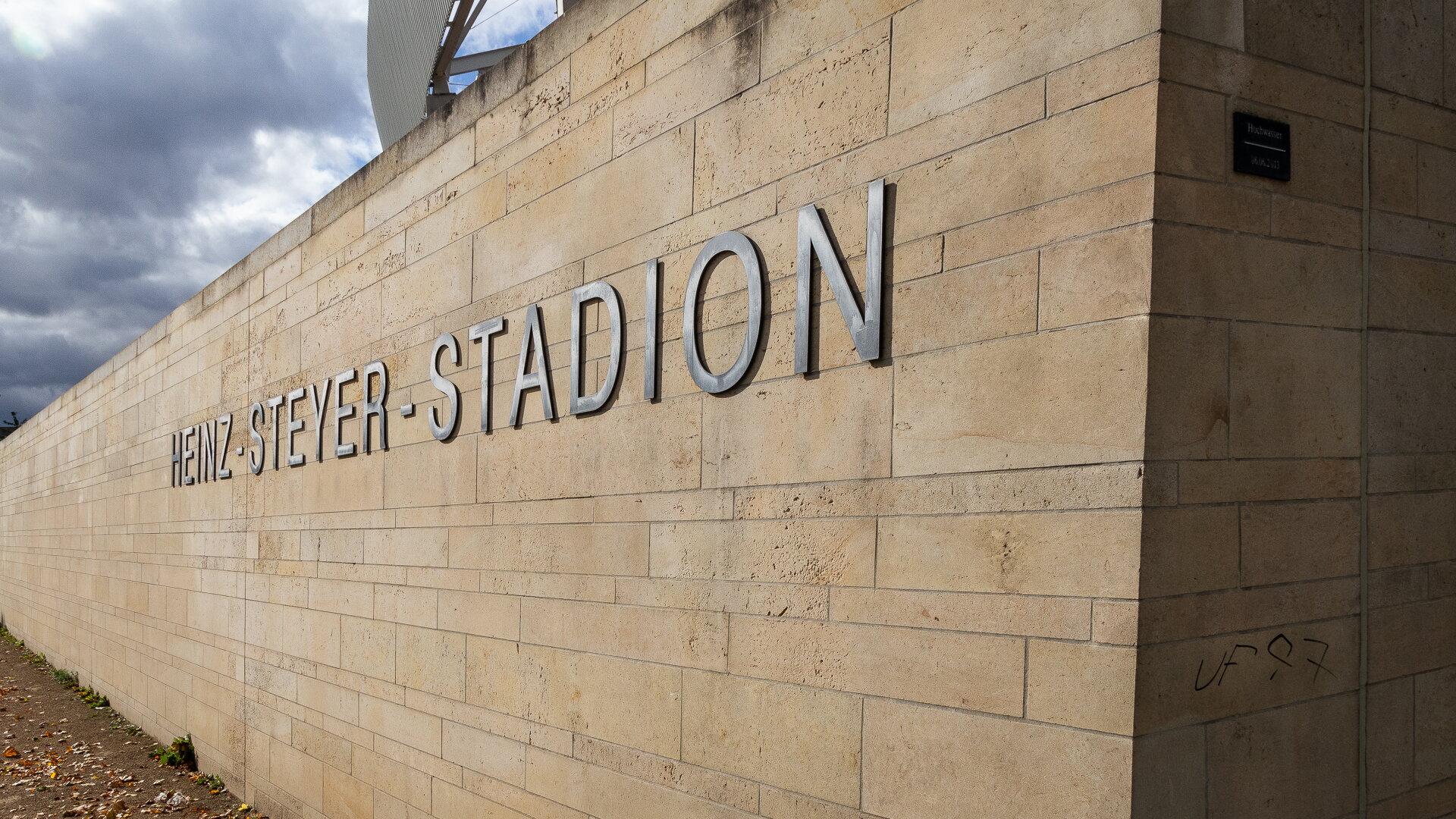 Dresdner SC – BSG Stahl Riesa