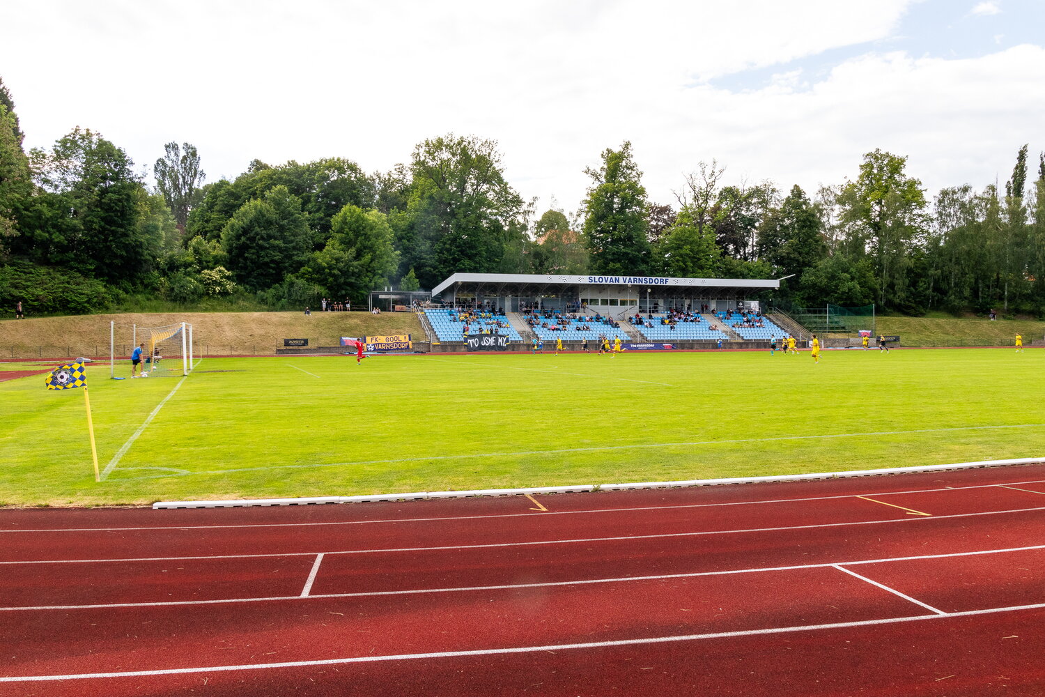 FK Varnsdorf – FC Hradec Králové B – Bild 17