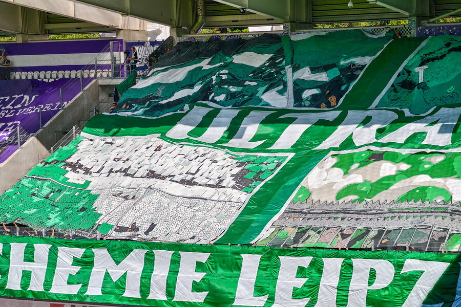 FC Erzgebirge Aue – BSG Chemie Leipzig – Bild 15