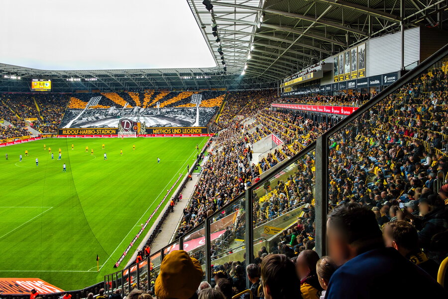 SG Dynamo Dresden – 1. FC Magdeburg – Bild 13