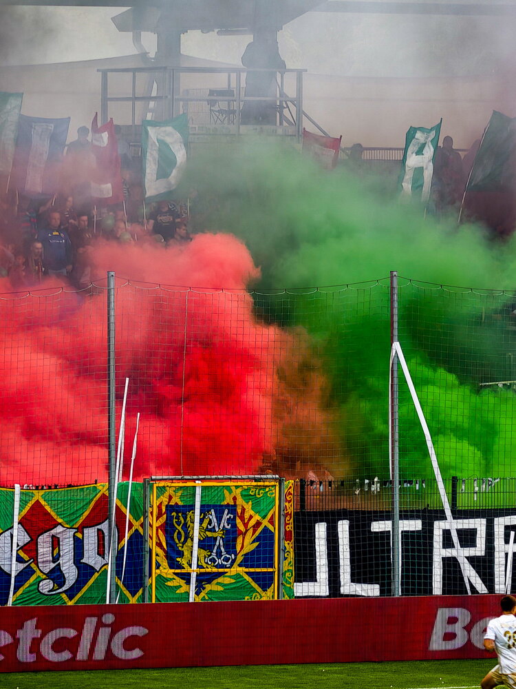 Miedź Legnica – Ruch Chorzów – Bild 14