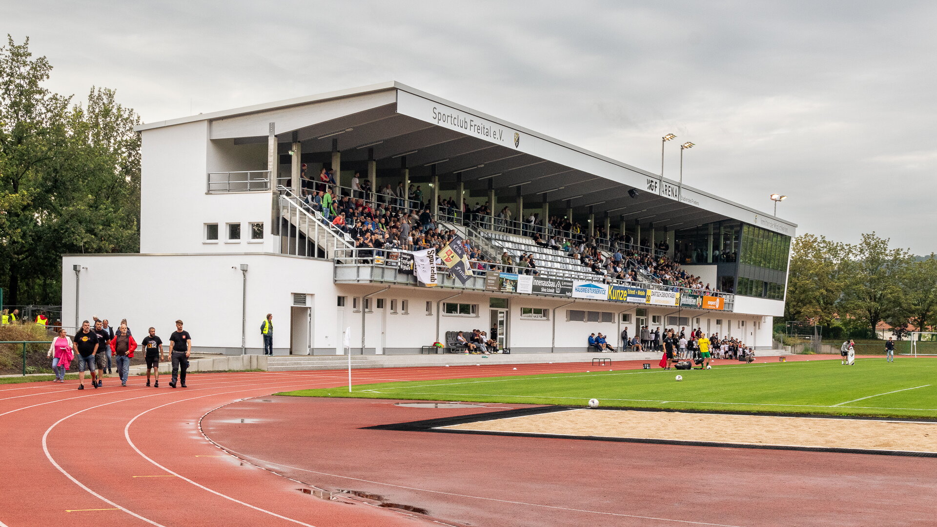 WGF-ARENA - Stadion des Friedens