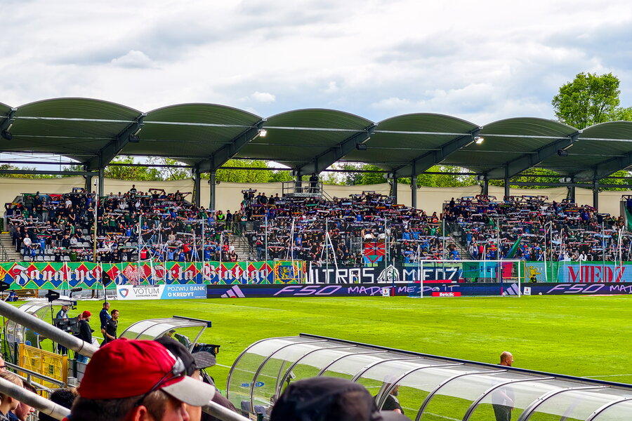 Miedź Legnica – Ruch Chorzów – Bild 48