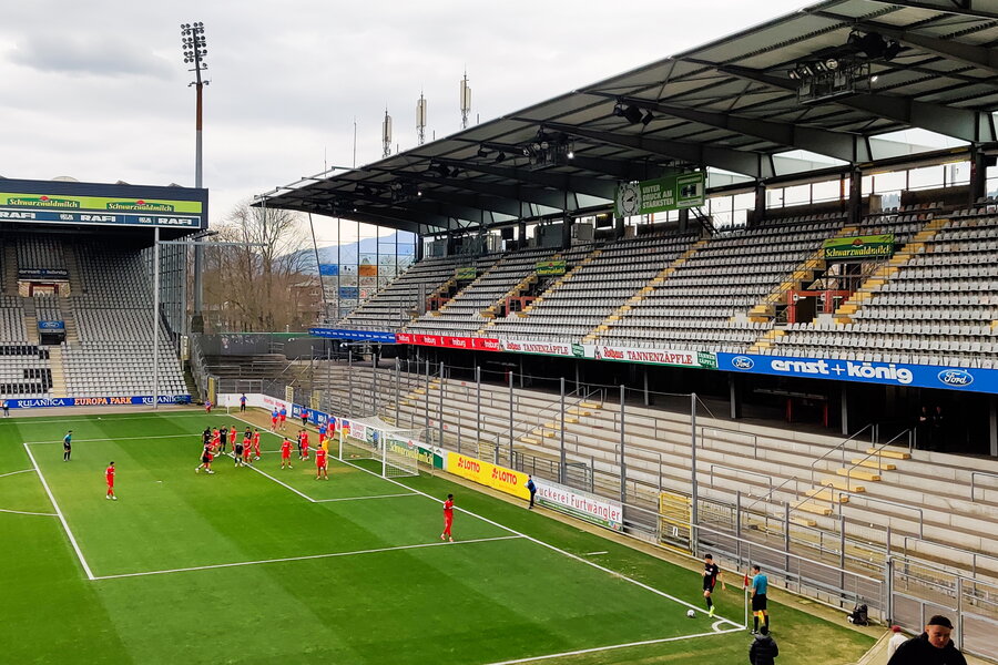 SC Freiburg II – Eintracht Frankfurt II – Bild 7