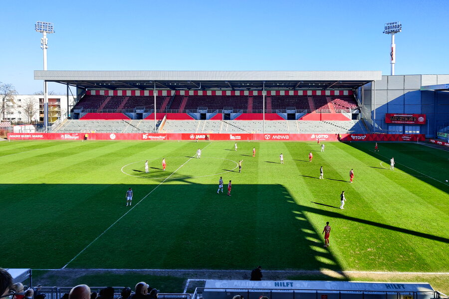 1. FSV Mainz 05 II – FC 08 Villingen – Bild 12