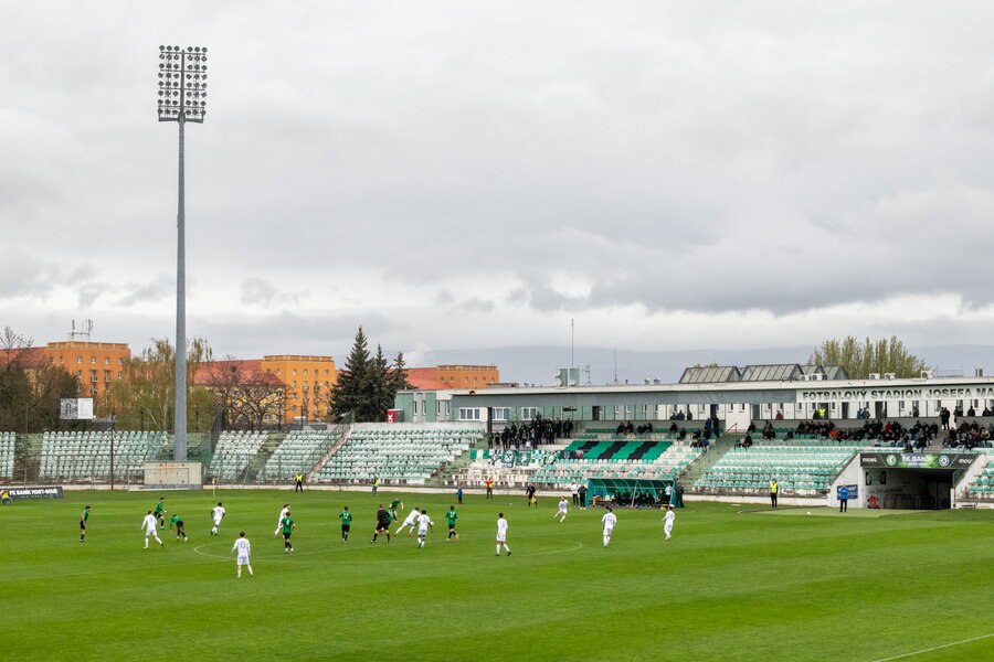 FK Baník Most - Souš – SK Sokol Brozany – Bild 8
