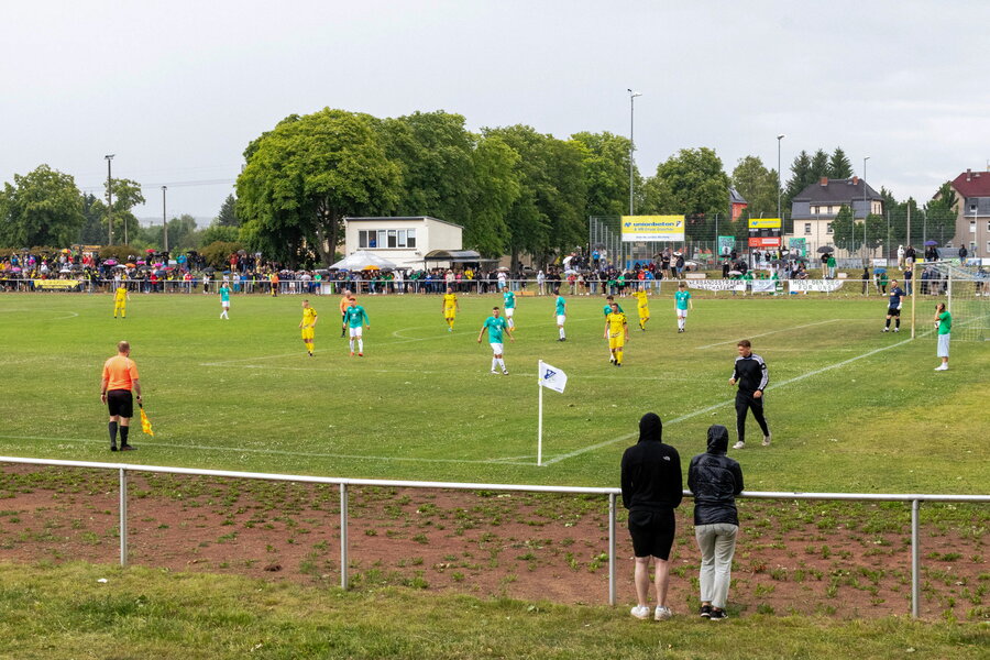 SV Lok Glauchau/Niederlungwitz – SG 48 Schönfels – Bild 2