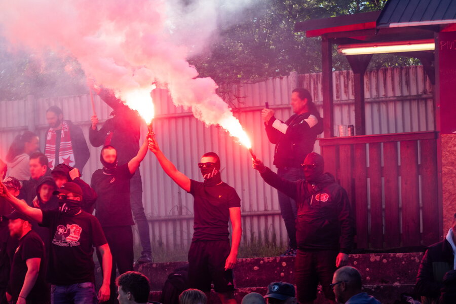 FK Ostrov – FC Slavia Karlovy Vary – Bild 40