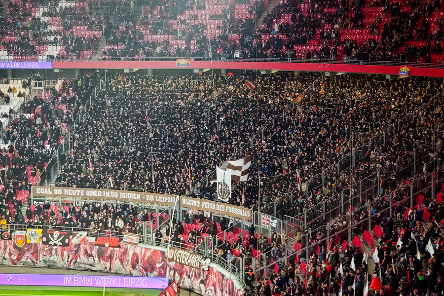 RB Leipzig – FC St. Pauli – Bild 8