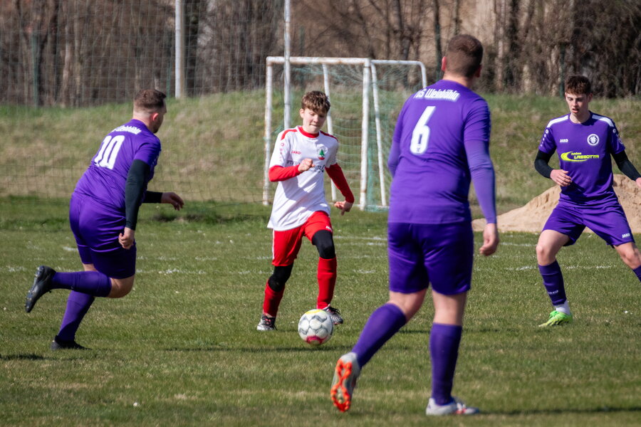 SpG Röderau-Bobersen / Gohlis / Kreinitz U19 – TuS Weinböhla U19 – Bild 16