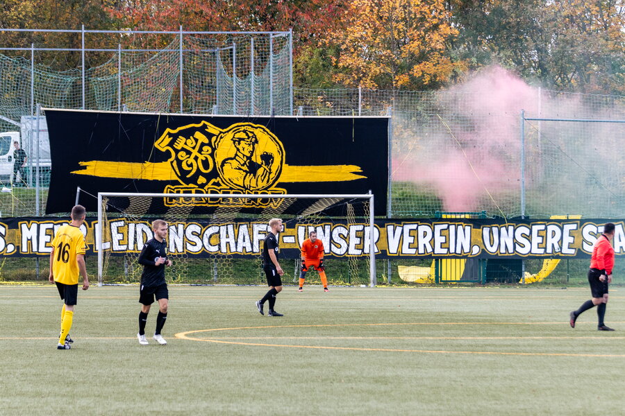 Neustädtler SV Schwarz-Gelb 90 – FC Concordia Schneeberg – Bild 16