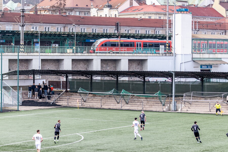 FK Junior Děčín – TJ Sokol Horní Jiřetín – Bild 13