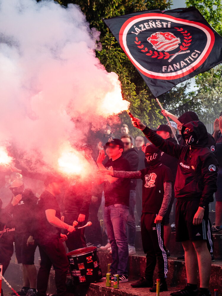 FK Ostrov – FC Slavia Karlovy Vary – Bild 44