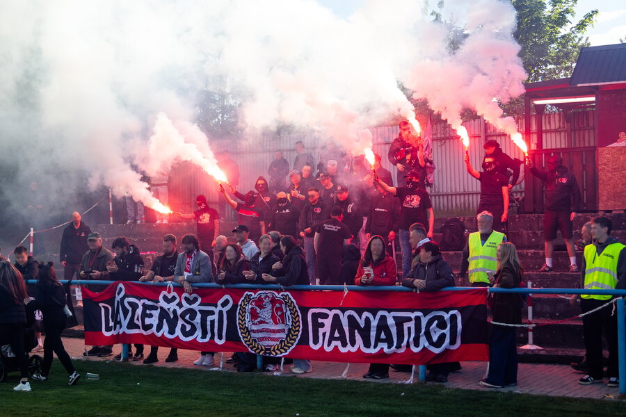FK Ostrov – FC Slavia Karlovy Vary – Bild 21