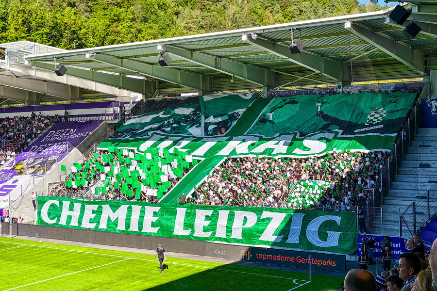 FC Erzgebirge Aue – BSG Chemie Leipzig – Bild 5