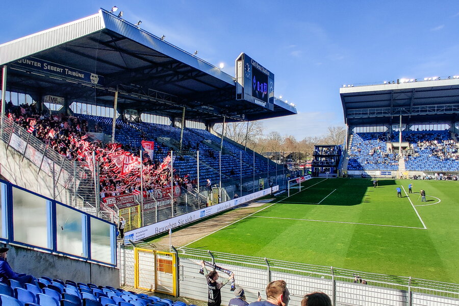 SV Waldhof Mannheim – SSV Jahn Regensburg – Bild 5