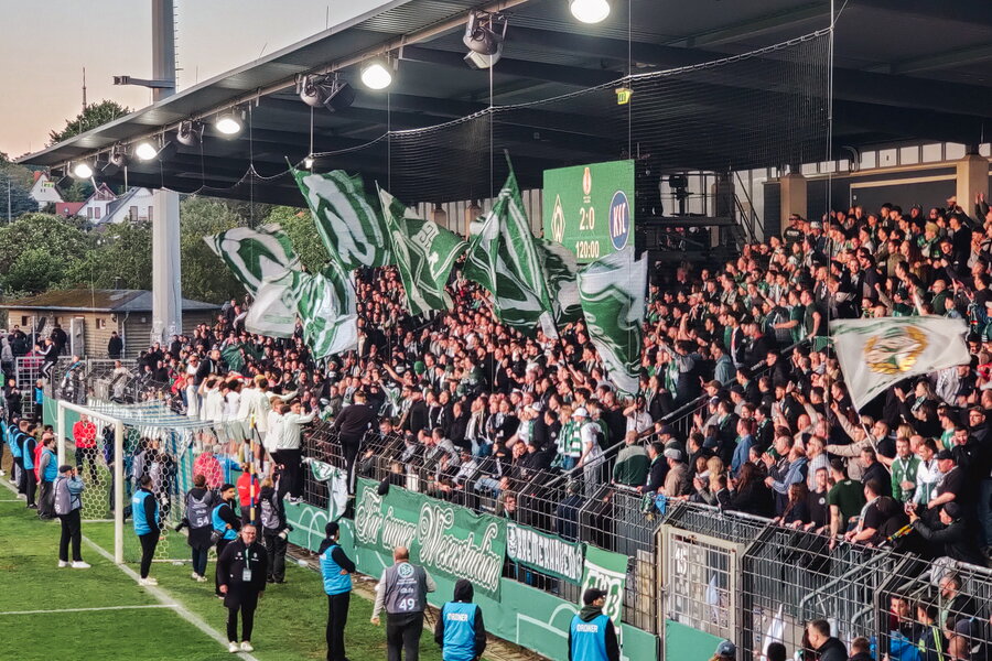 SV Werder Bremen U19 – Karlsruher SC U19 – Bild 17