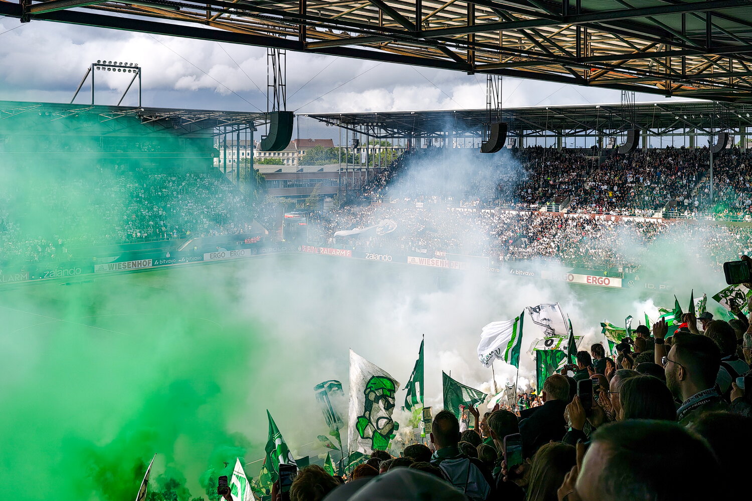 Lüneburger SK Hansa – SV Werder Bremen – Bild 1