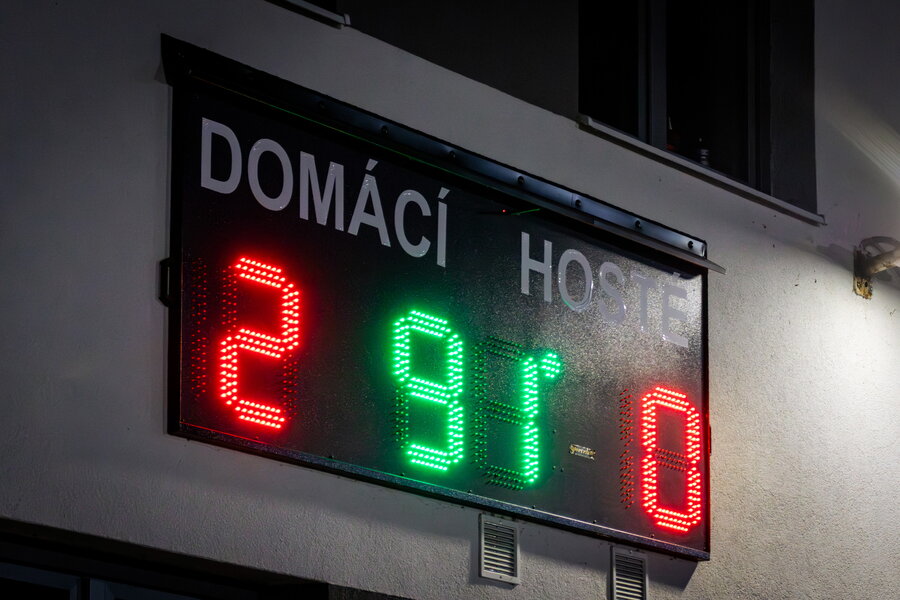 FC Slavia Karlovy Vary – FK Ostrov – Bild 36
