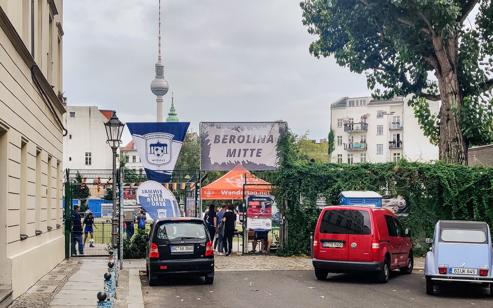 SV Blau-Weiß Berolina Mitte – Tennis Borussia Berlin