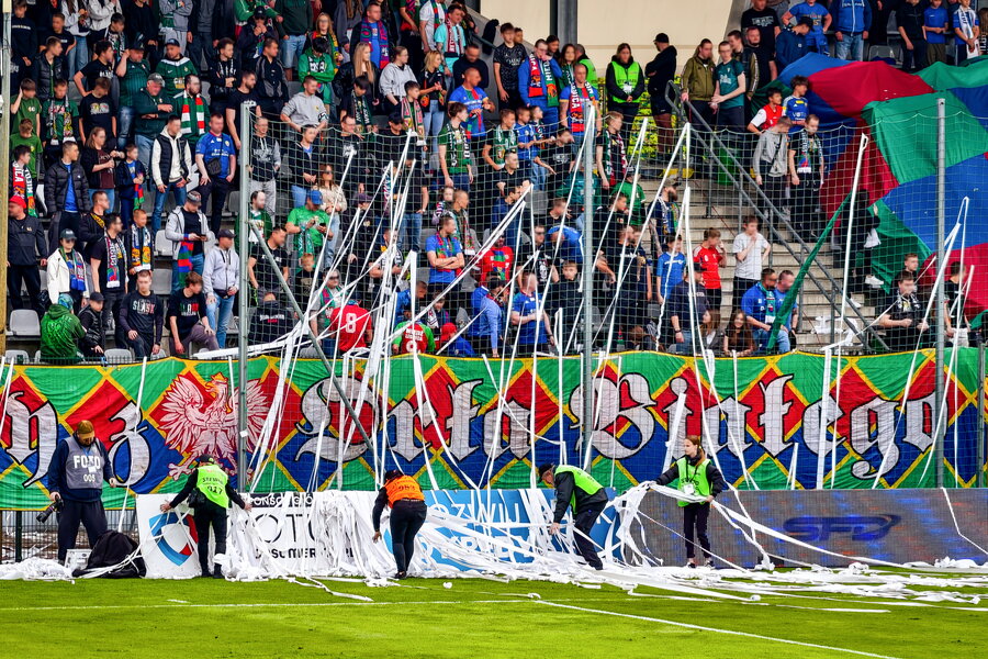 Miedź Legnica – Ruch Chorzów – Bild 45