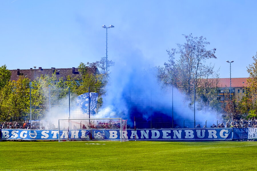 Brandenburger SC Süd 05 – BSG Stahl Brandenburg – Bild 22