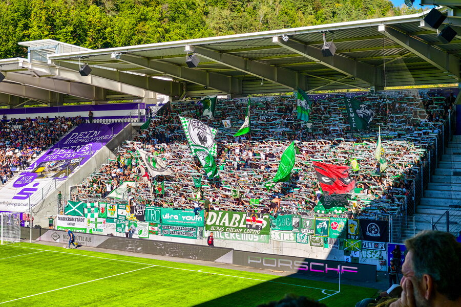 FC Erzgebirge Aue – BSG Chemie Leipzig – Bild 31