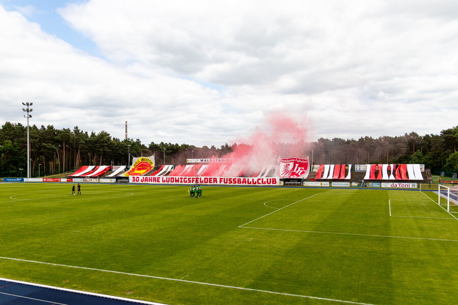 Ludwigsfelder FC – Werderaner FC Viktoria – Bild 8