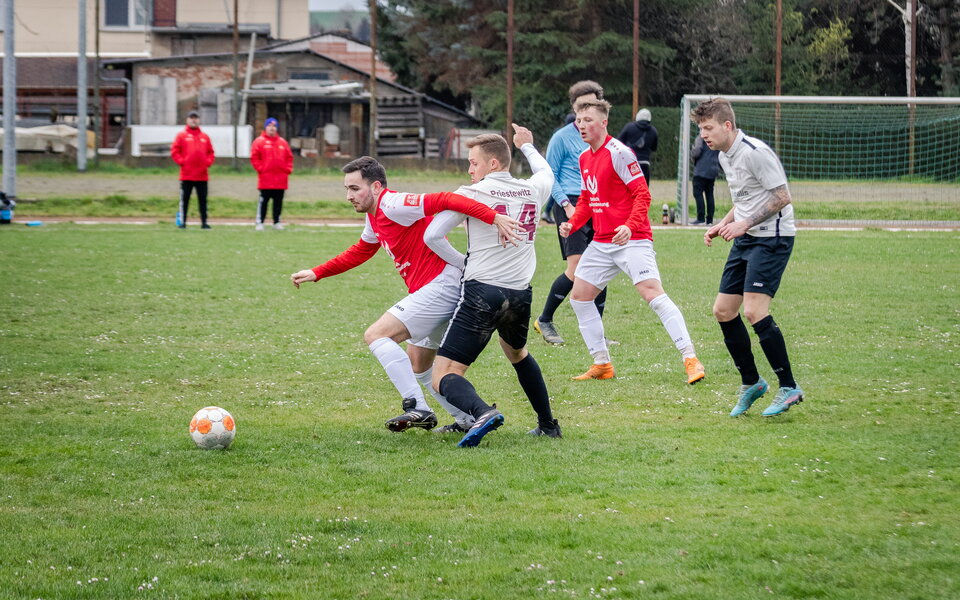 SV Traktor Priestewitz – SV Fortschritt Meißen-West