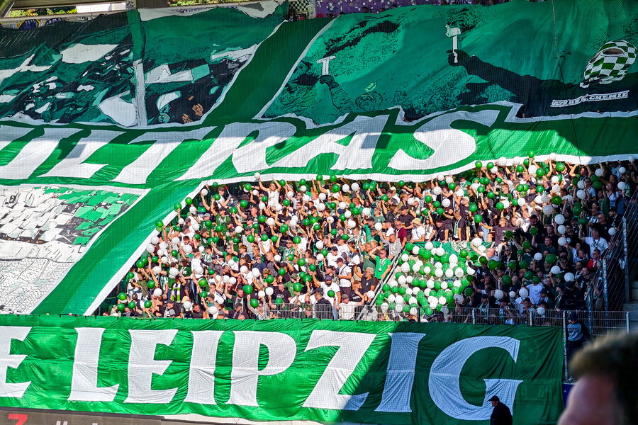 FC Erzgebirge Aue – BSG Chemie Leipzig – Bild 18