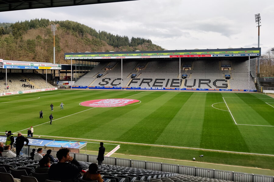 SC Freiburg II – Eintracht Frankfurt II – Bild 4