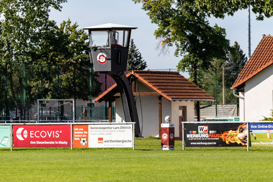 FV Eintracht 08 Niesky – NFV Gelb-Weiß Görlitz 09 – Bild 2