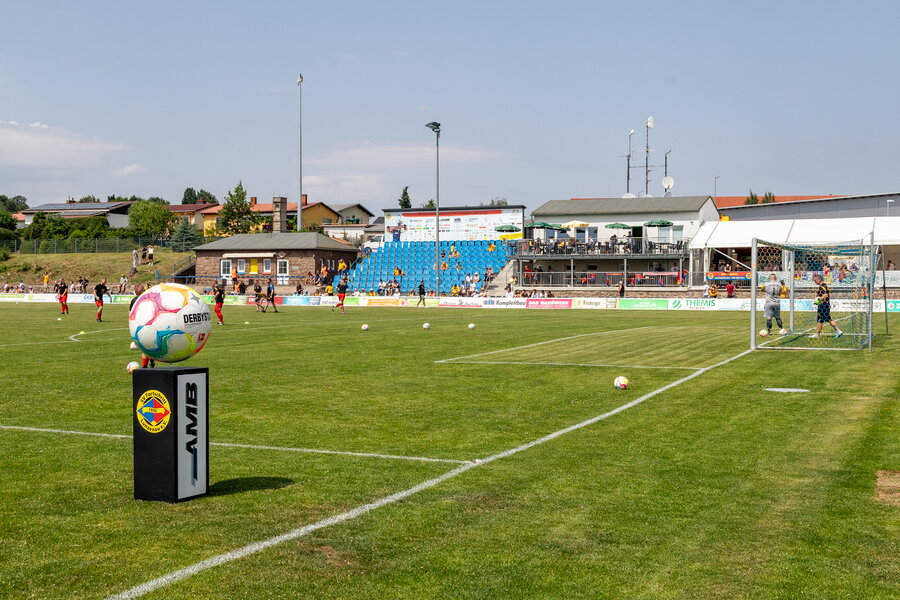 SV Fortschritt Lunzenau – SG Dynamo Dresden – Bild 10