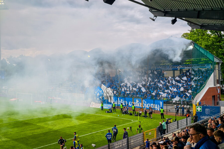 Miedź Legnica – Ruch Chorzów – Bild 31