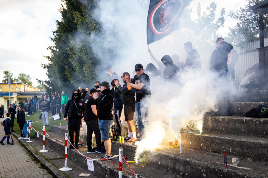 FK Ostrov – FC Slavia Karlovy Vary – Bild 38