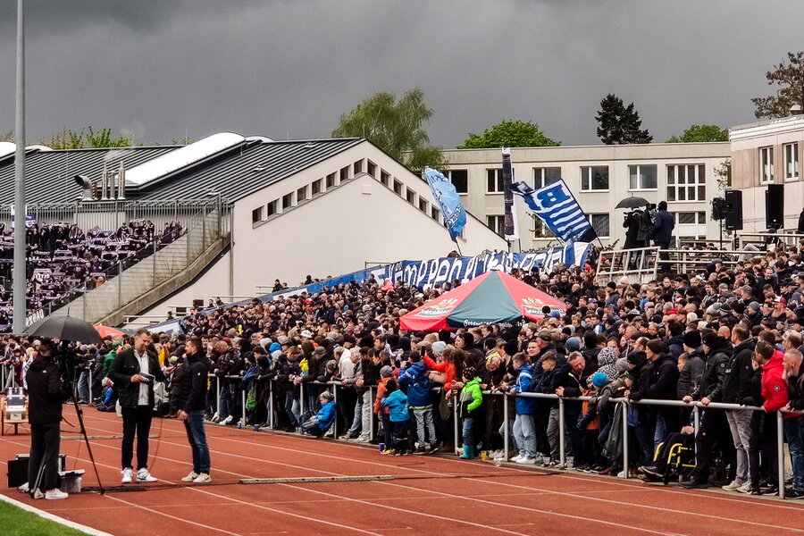 Bischofswerdaer FV 08 – FC Erzgebirge Aue – Bild 2